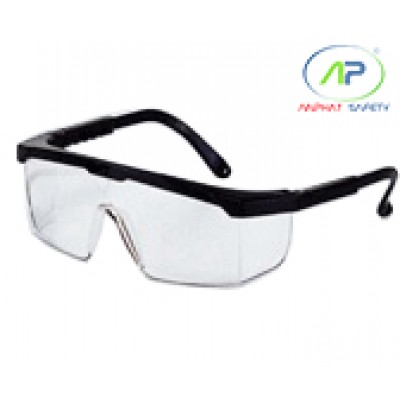 Mắt kính bảo hộ màu trắng